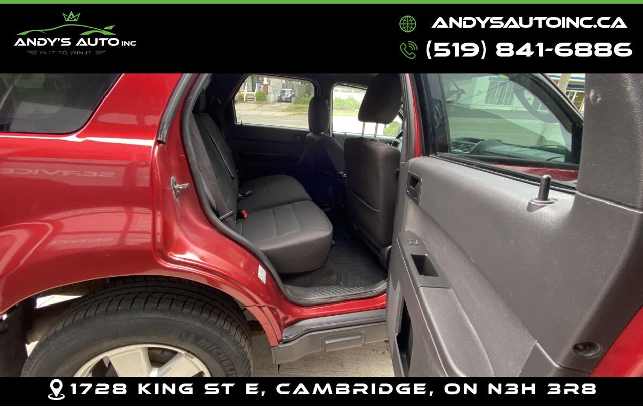 2012 Ford Escape ! LOW KM ! POWER SEATS ! NO ACCIDENTS ! KEY XLT ! LOW KM ! POWER SEATS ! NO ACCIDENTS ! KEYLES Photo