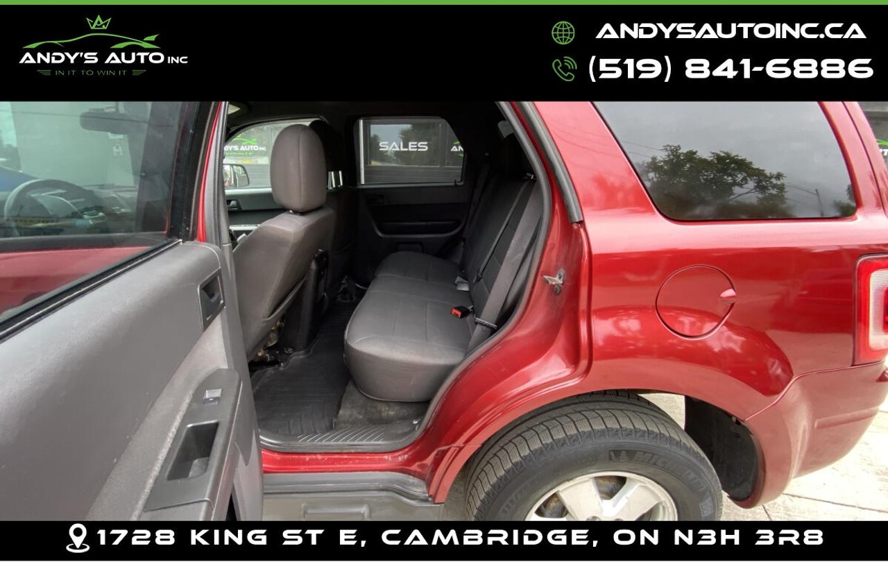 2012 Ford Escape ! LOW KM ! POWER SEATS ! NO ACCIDENTS ! KEY XLT ! LOW KM ! POWER SEATS ! NO ACCIDENTS ! KEYLES Photo