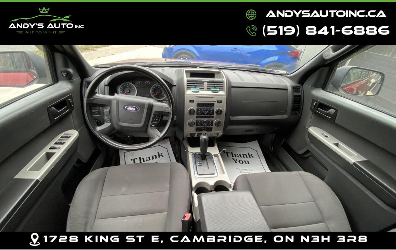 2012 Ford Escape ! LOW KM ! POWER SEATS ! NO ACCIDENTS ! KEY XLT ! LOW KM ! POWER SEATS ! NO ACCIDENTS ! KEYLES Photo