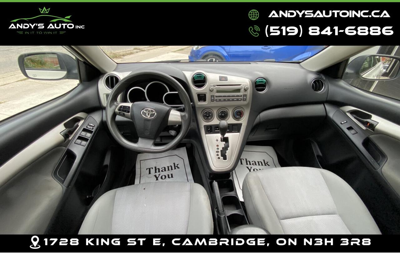 2012 Toyota Matrix ! ONE OWNER ! SUNROOF ! POWER WINDOWS ! KEY L ! ONE OWNER ! SUNROOF ! POWER WINDOWS ! KEYLESS Photo