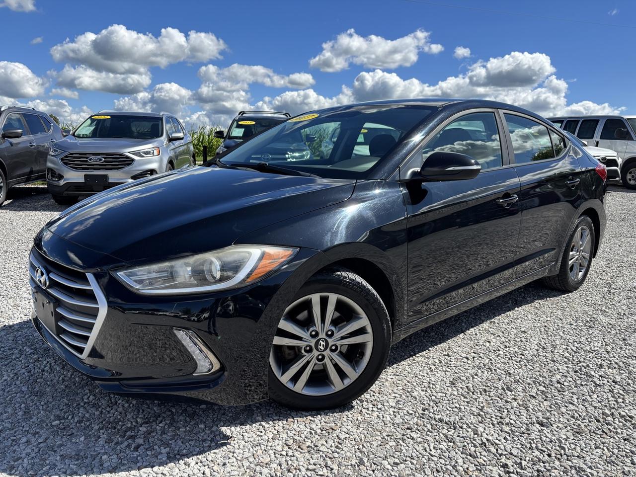 2017 Hyundai Elantra GL Photo0