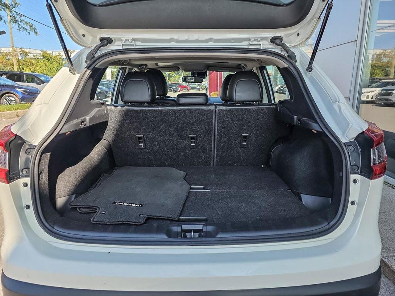 2023 Nissan Qashqai SL Photo