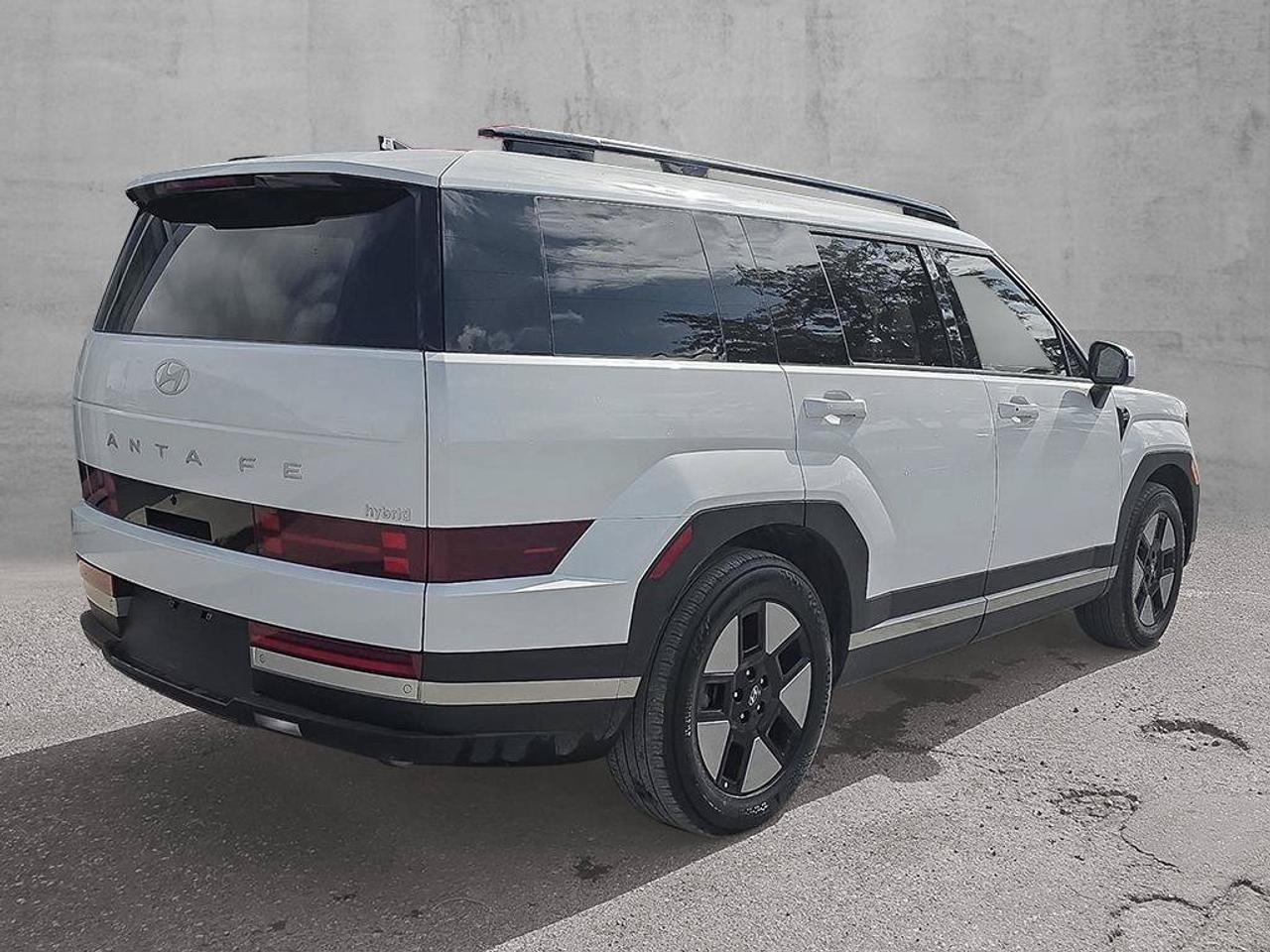 2026 Hyundai Santa Fe Hybrid Preferred AWD | Wireless Apple Car Play | Android Auto | Photo