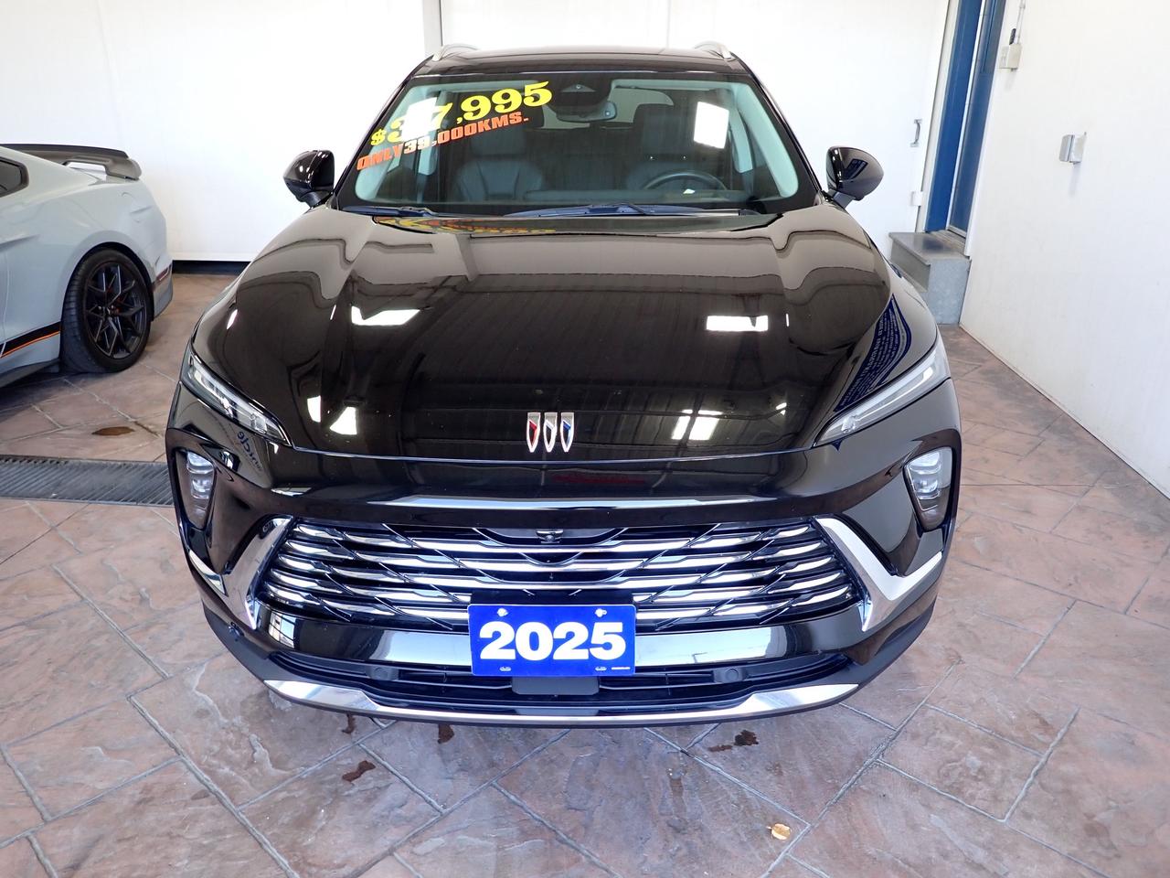2025 Buick Envision Preferred AWD 4DR LEATHER NAVI Photo