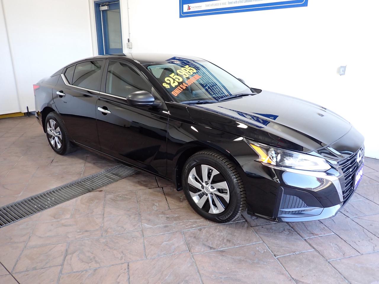 2024 Nissan Altima S AWD LEATHER Photo0