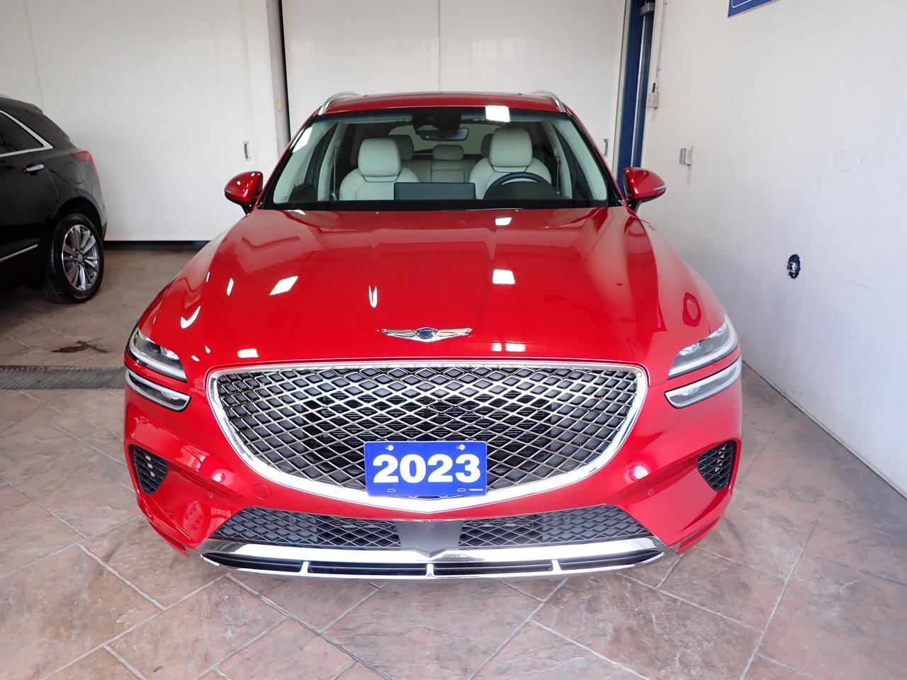 2023 Genesis GV70 2.5T Advanced AWD LEATHER NAVI SUNROOF Photo