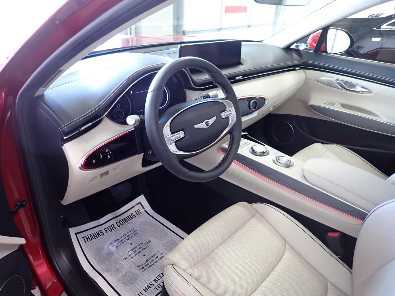 2023 Genesis GV70 2.5T Advanced AWD LEATHER NAVI SUNROOF Photo