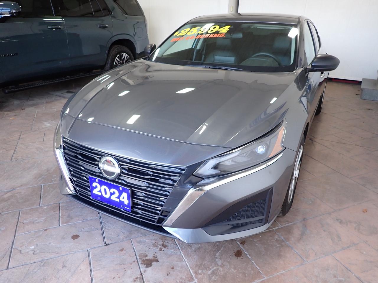 2024 Nissan Altima S AWD 4 DR LEATHER Photo4