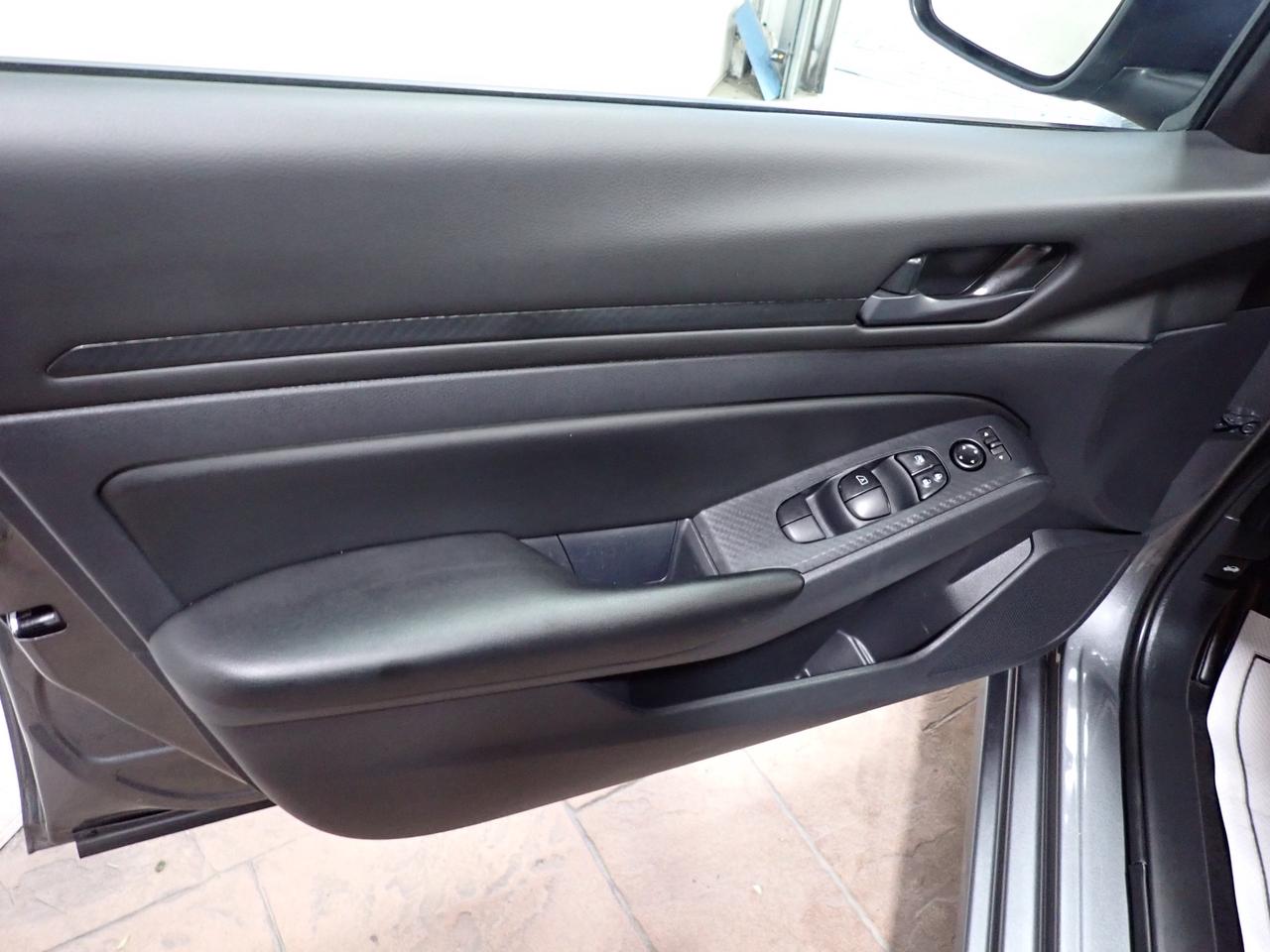 2024 Nissan Altima S AWD 4 DR LEATHER Photo