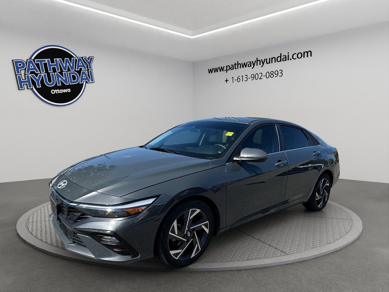 2025 Hyundai Elantra Luxury | Sunroof | Lane Keep Assist | Keyless Entry & Start Photo