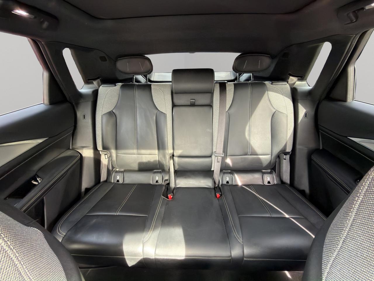 2024 Cadillac LYRIQ Tech | 33 Inch Curved Display | Wireless Apple CarPlay | Automatic Emergency Breaks | Photo