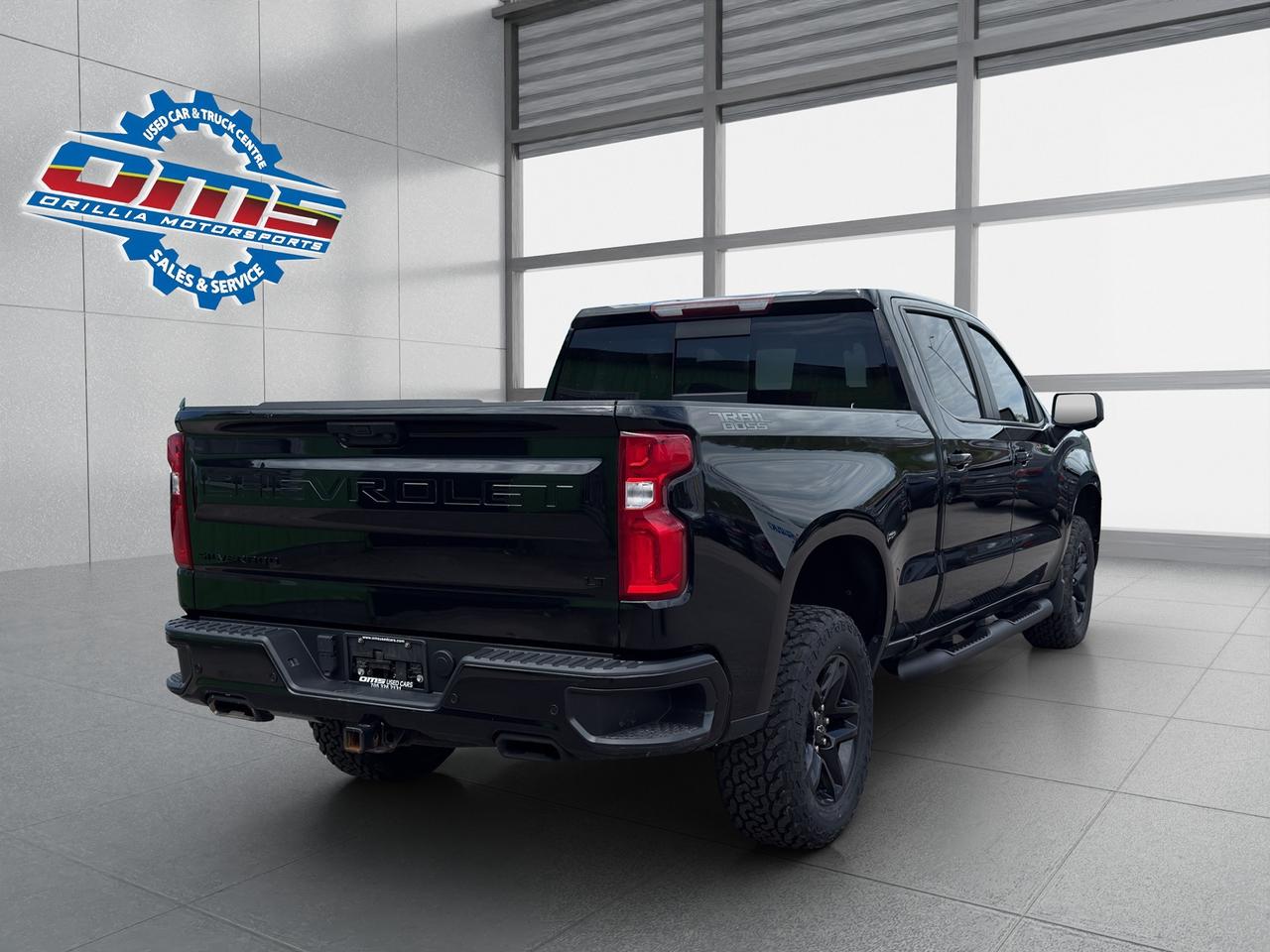 2022 Chevrolet Silverado 1500 4WD Crew Cab 157" LT Trail Boss Photo