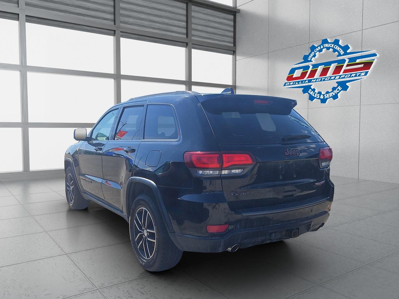 2018 Jeep Grand Cherokee TRAILHAWK 4x4 Photo2