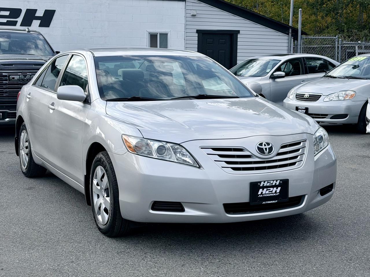 2009 Toyota Camry FINANCING AVAILABLE Photo4