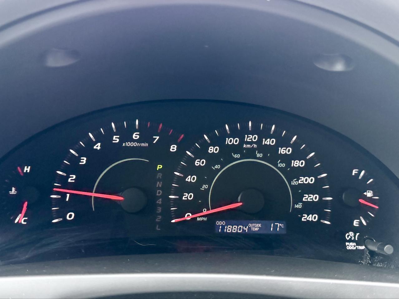 2009 Toyota Camry FINANCING AVAILABLE Photo12