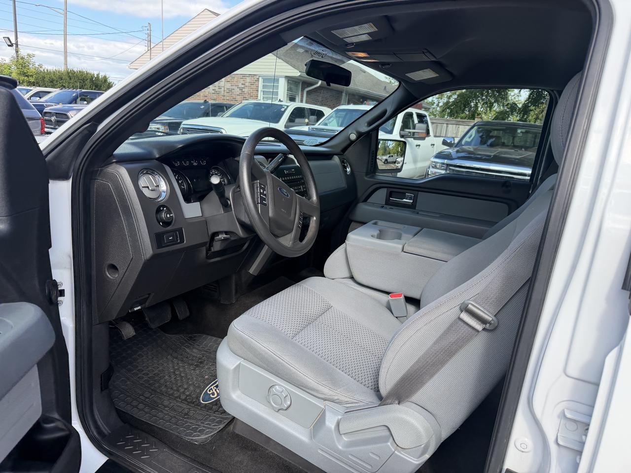 2014 Ford F-150 XLT | 5.0L V8 | Clean CARFAX Photo