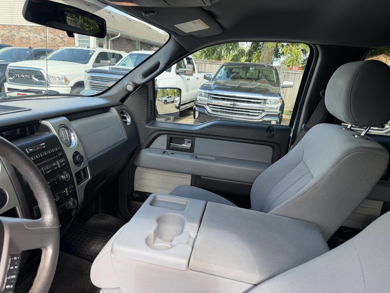 2014 Ford F-150 XLT | 5.0L V8 | Clean CARFAX Photo