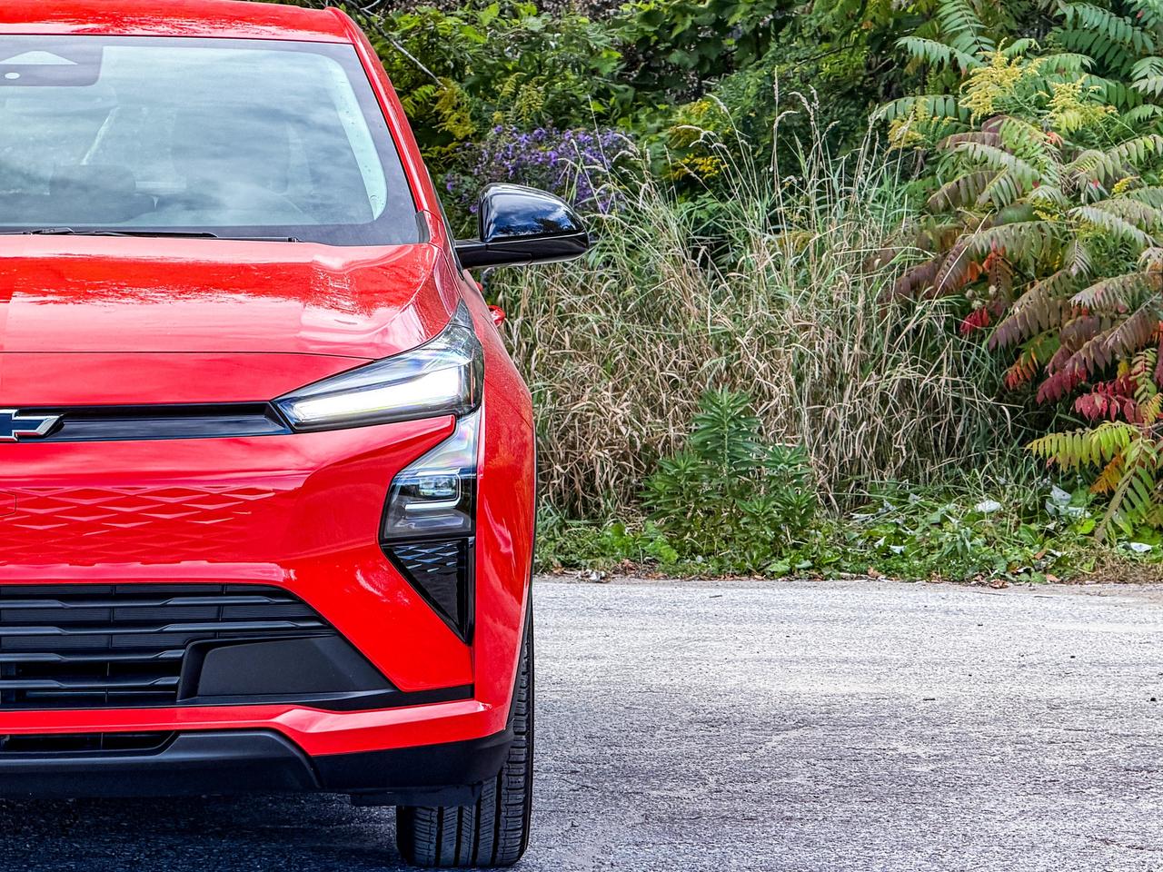 2027 Chevrolet Bolt LT Photo