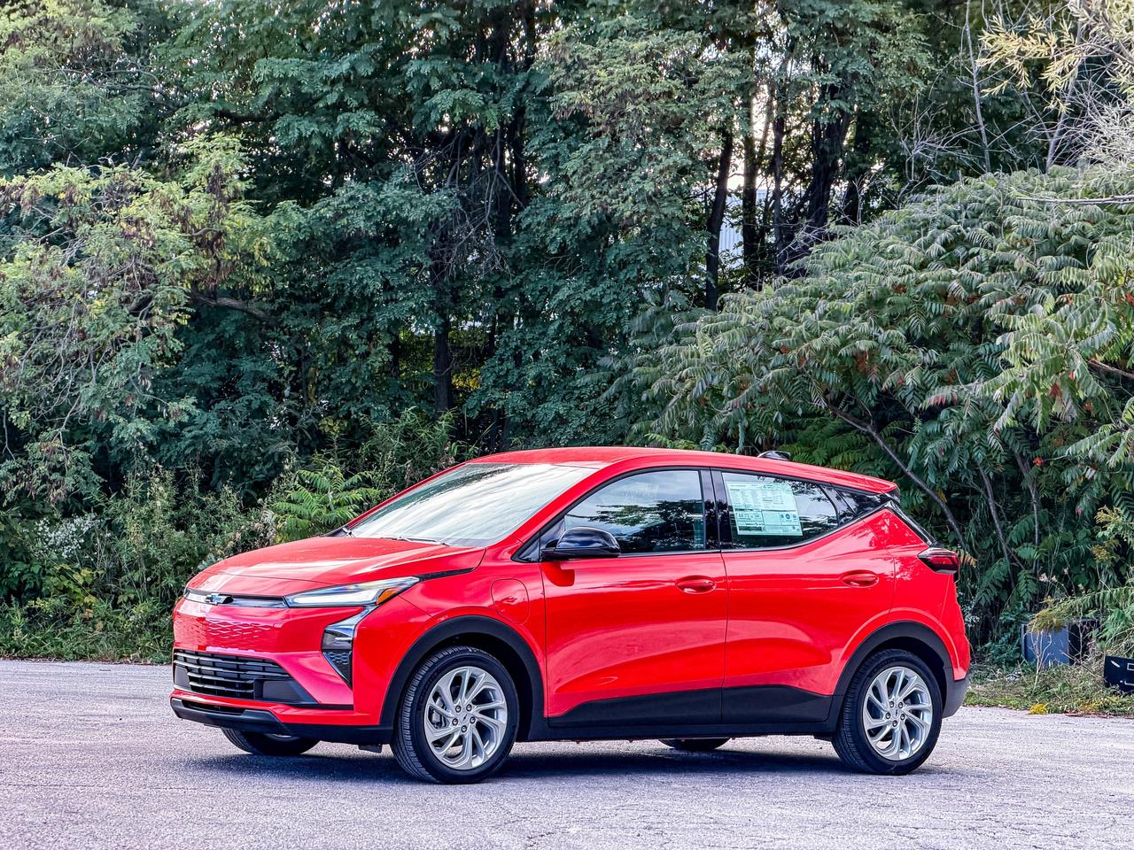 2027 Chevrolet Bolt LT Photo