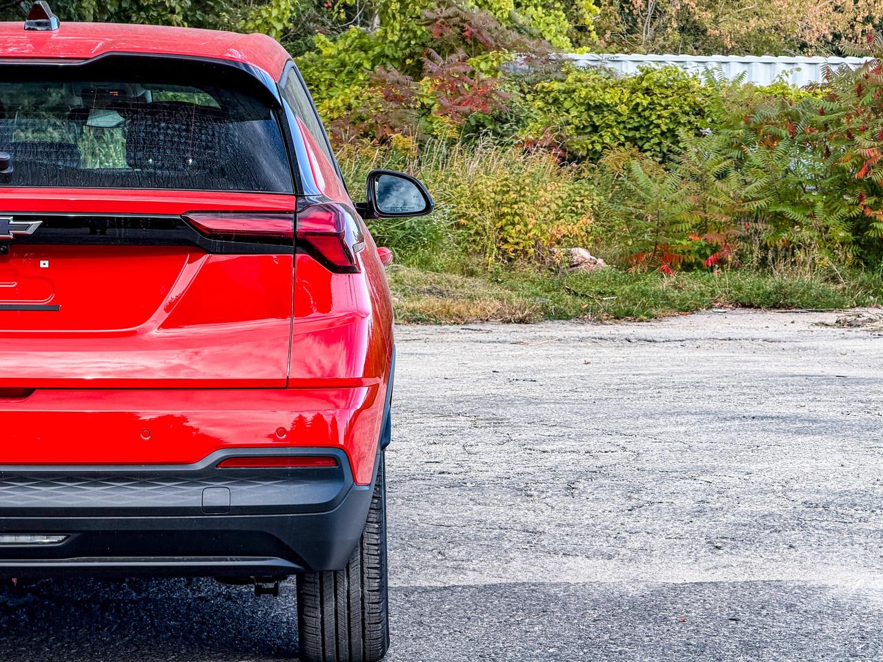 2027 Chevrolet Bolt LT Photo