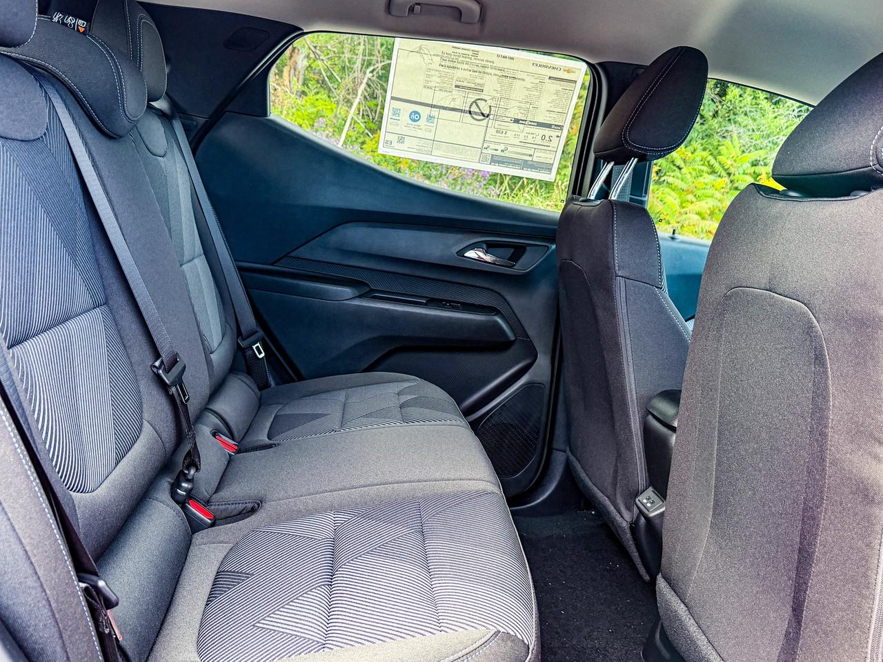 2027 Chevrolet Bolt LT Photo