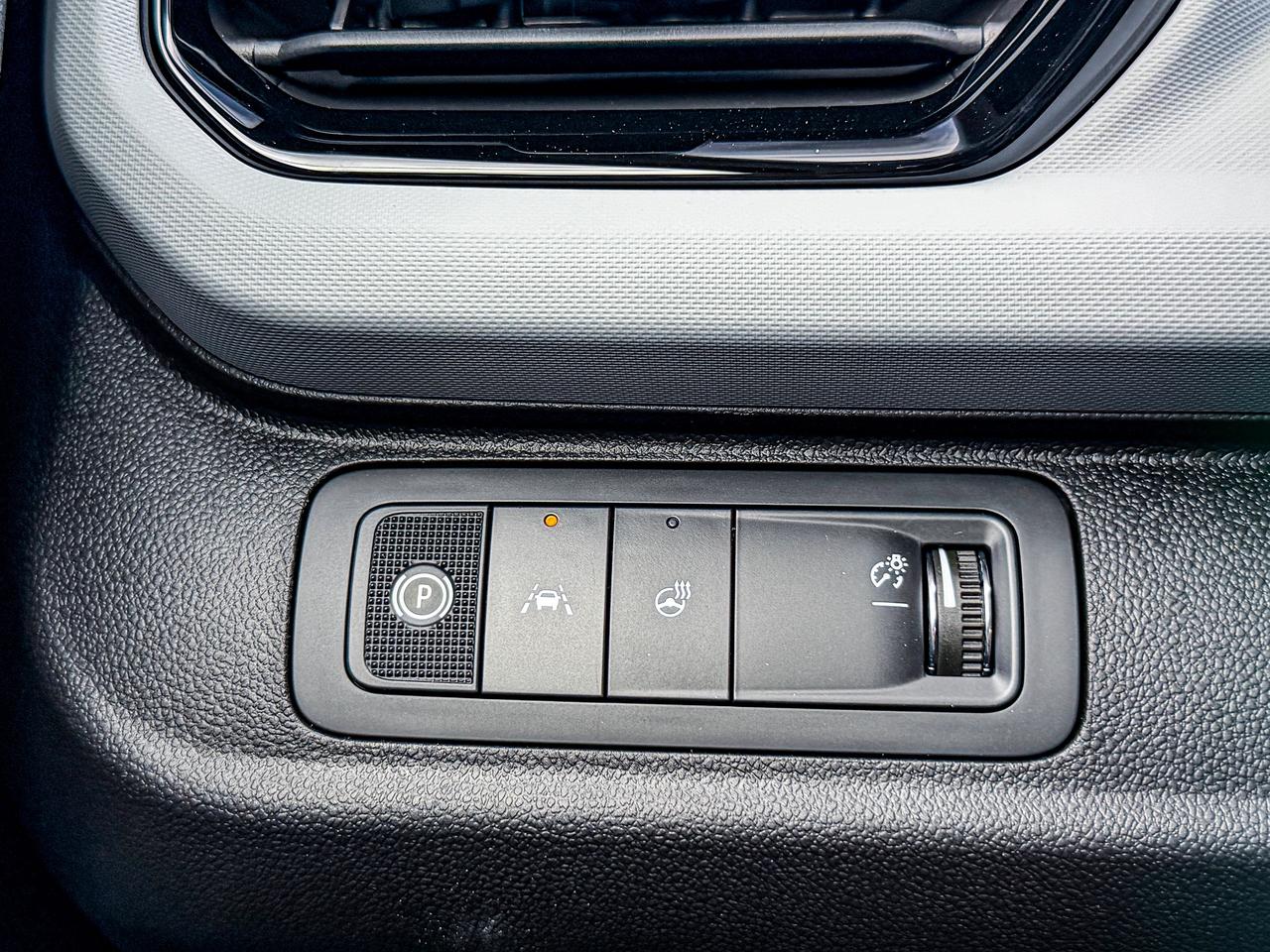 2027 Chevrolet Bolt LT Photo