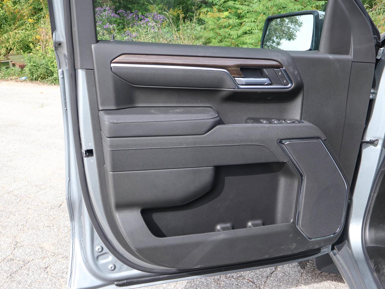 2026 Chevrolet Silverado 1500 LT Photo