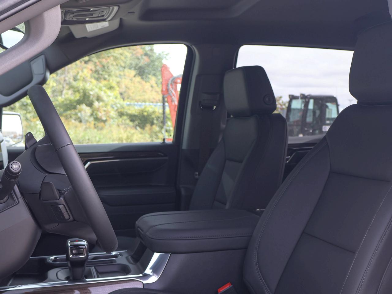 2026 Chevrolet Silverado 1500 LT Photo