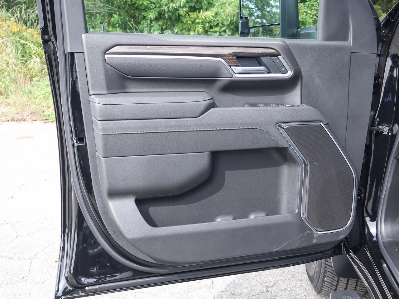 2026 Chevrolet SILVERADO 2500HD LT Photo