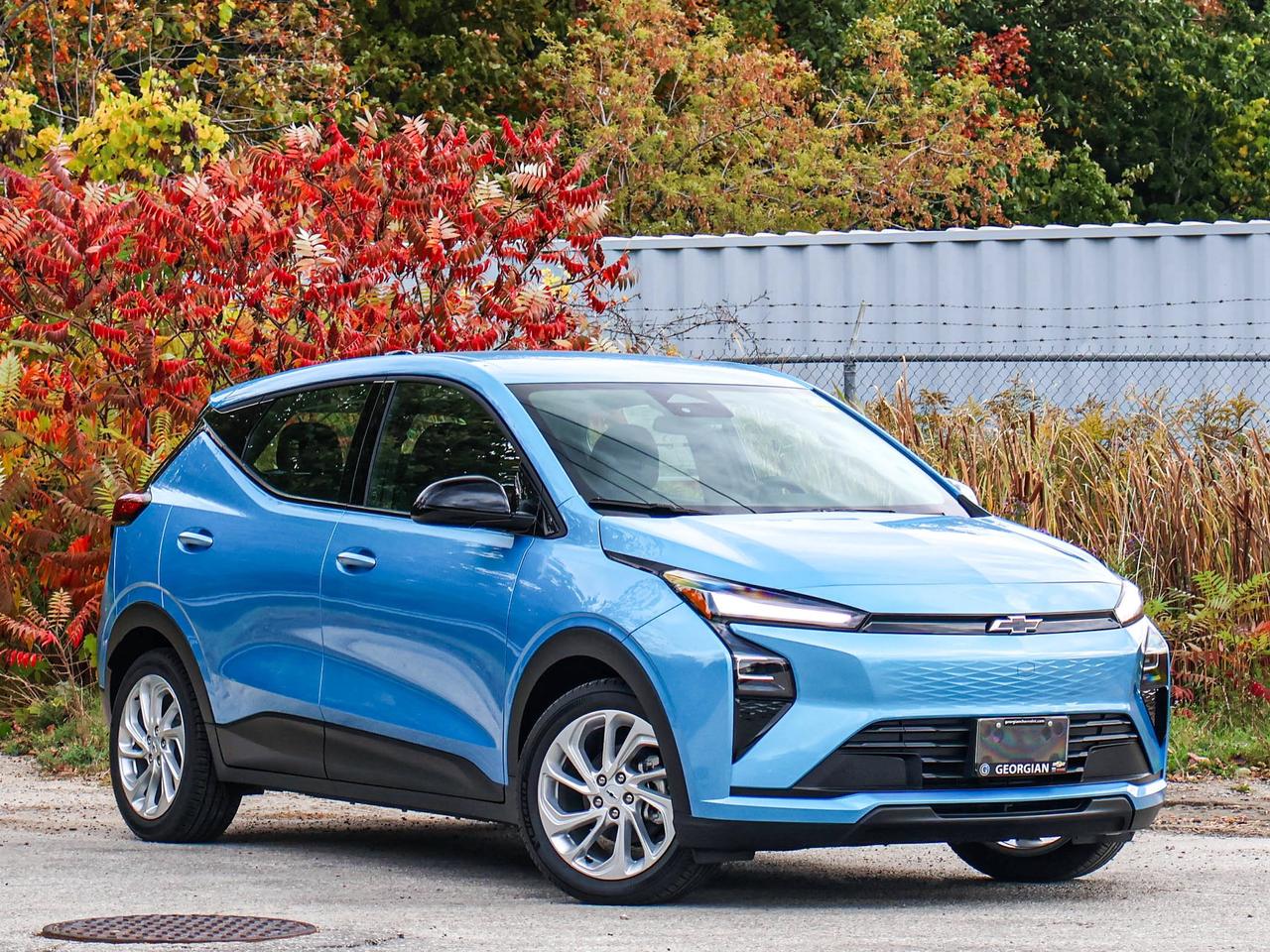 2027 Chevrolet Bolt LT Photo