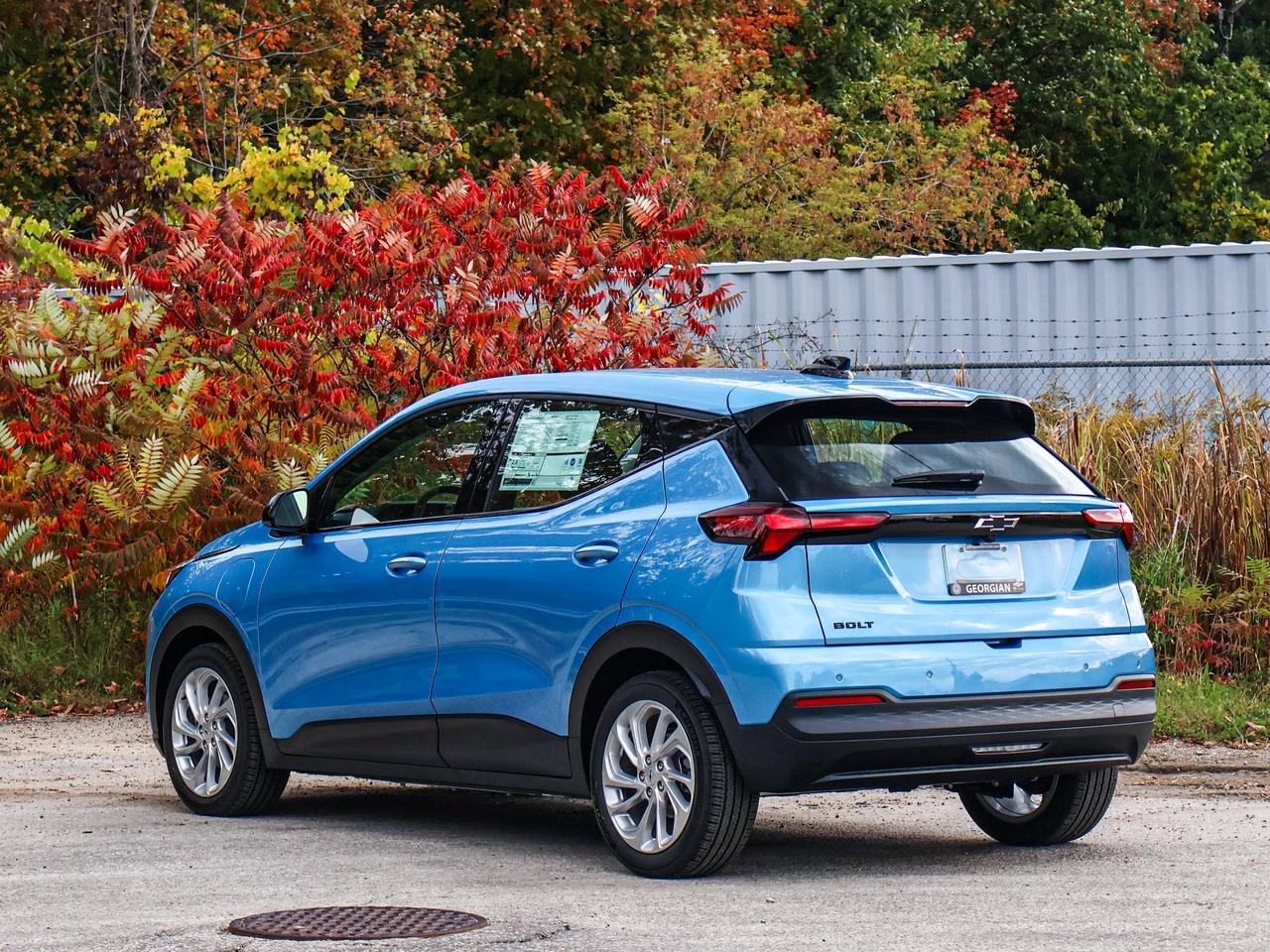 2027 Chevrolet Bolt LT Photo