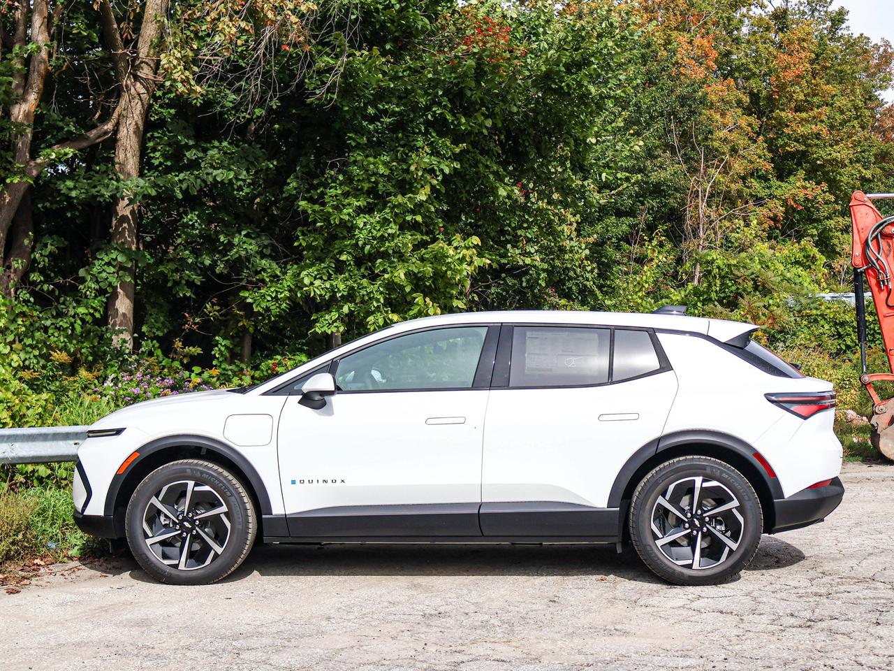 2027 Chevrolet Equinox EV LT1 w/PCY Photo