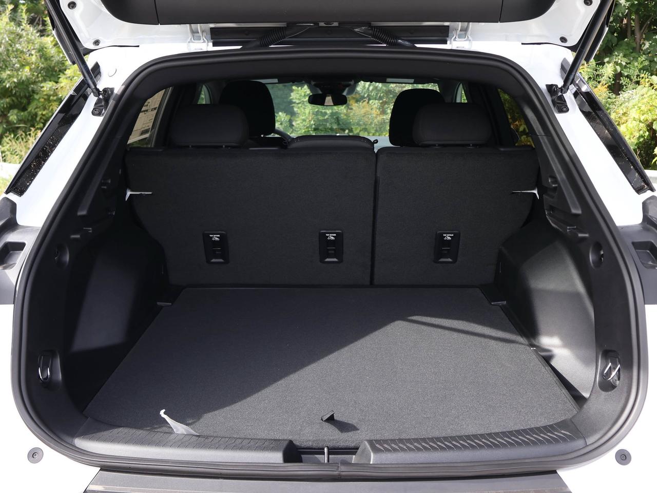 2027 Chevrolet Equinox EV LT1 w/PCY Photo