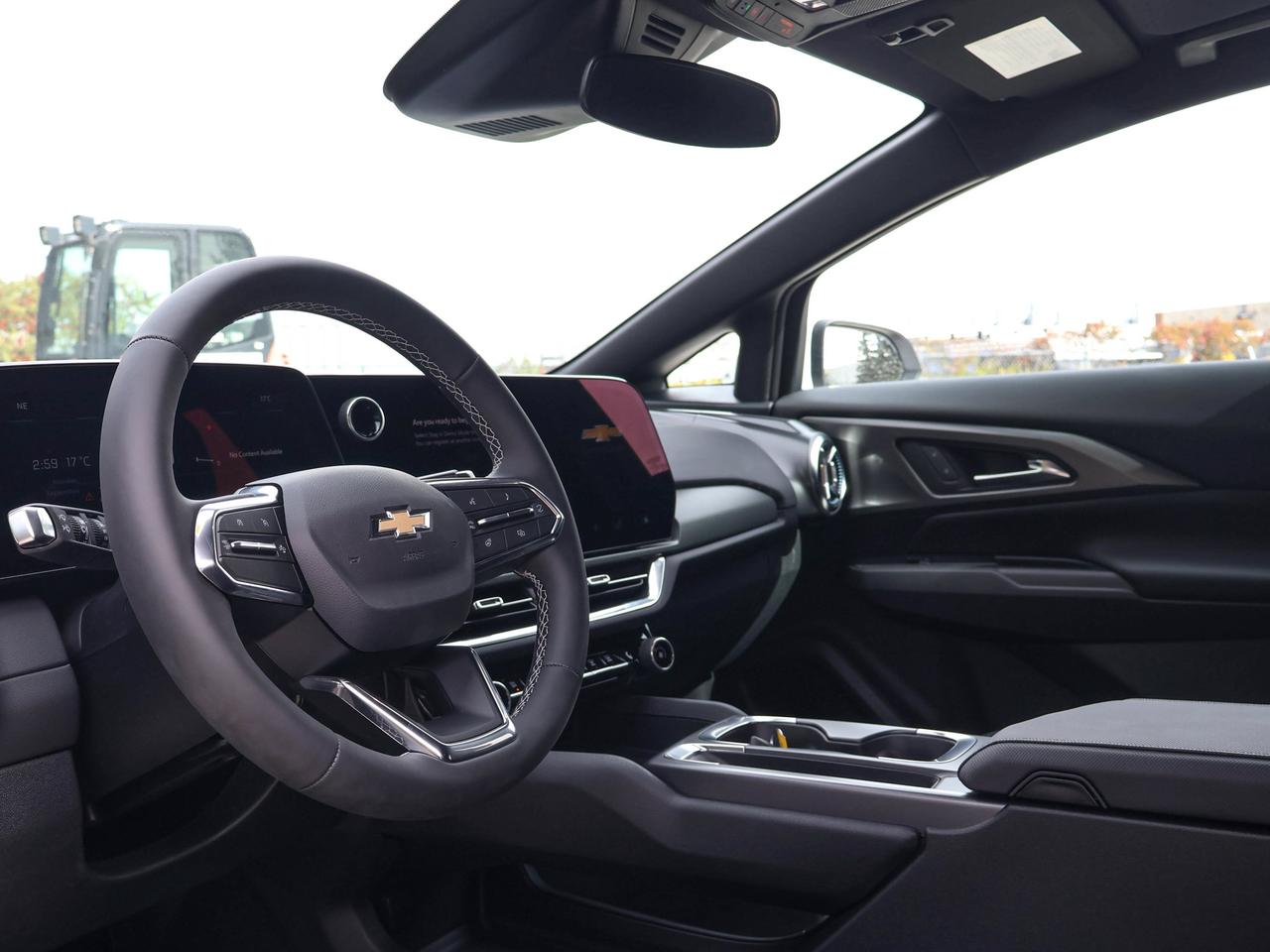 2027 Chevrolet Equinox EV LT1 w/PCY Photo