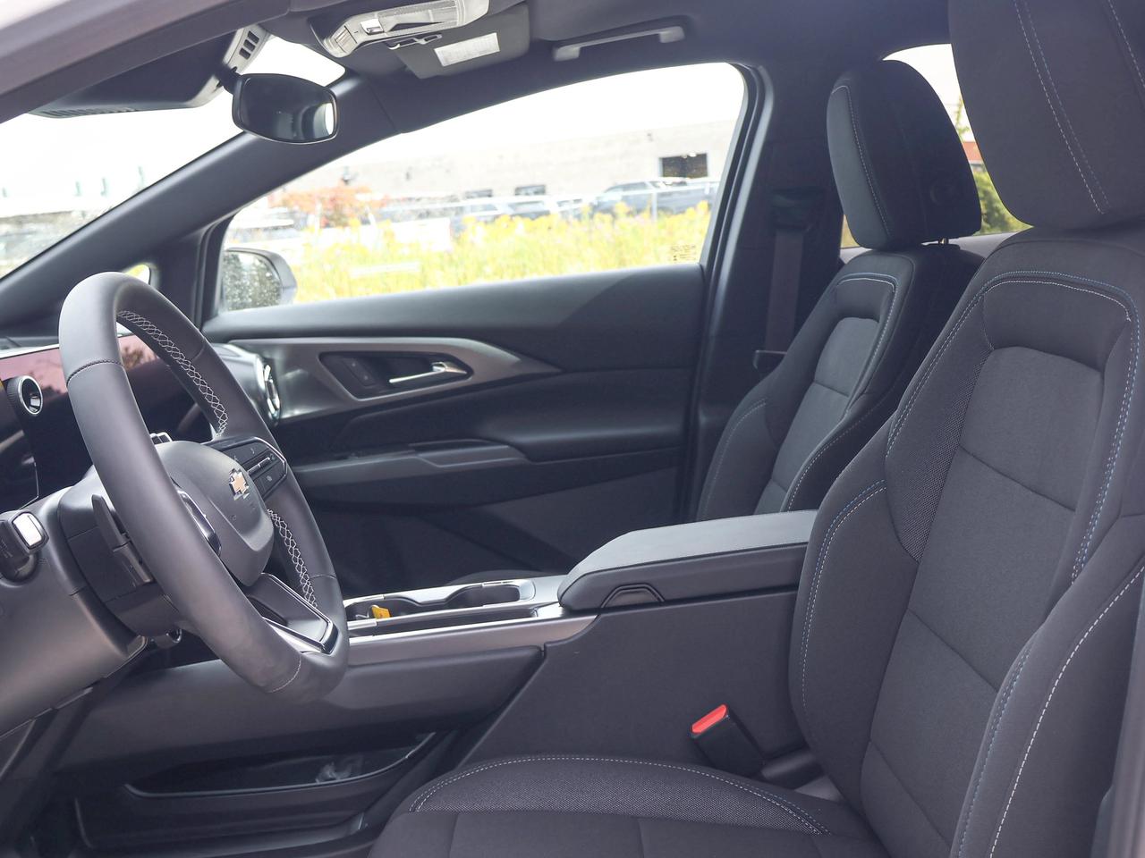 2027 Chevrolet Equinox EV LT1 w/PCY Photo