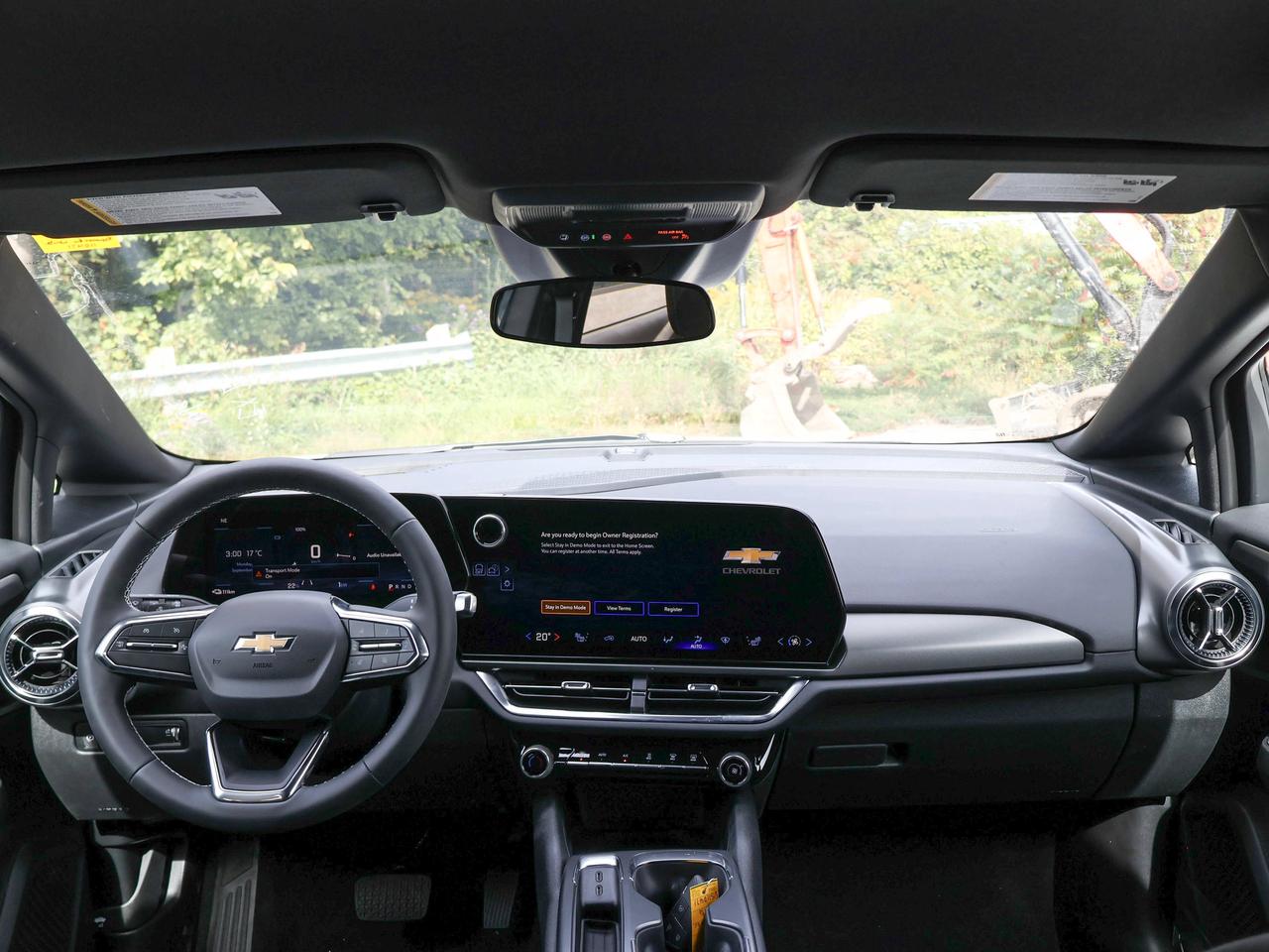 2027 Chevrolet Equinox EV LT1 w/PCY Photo