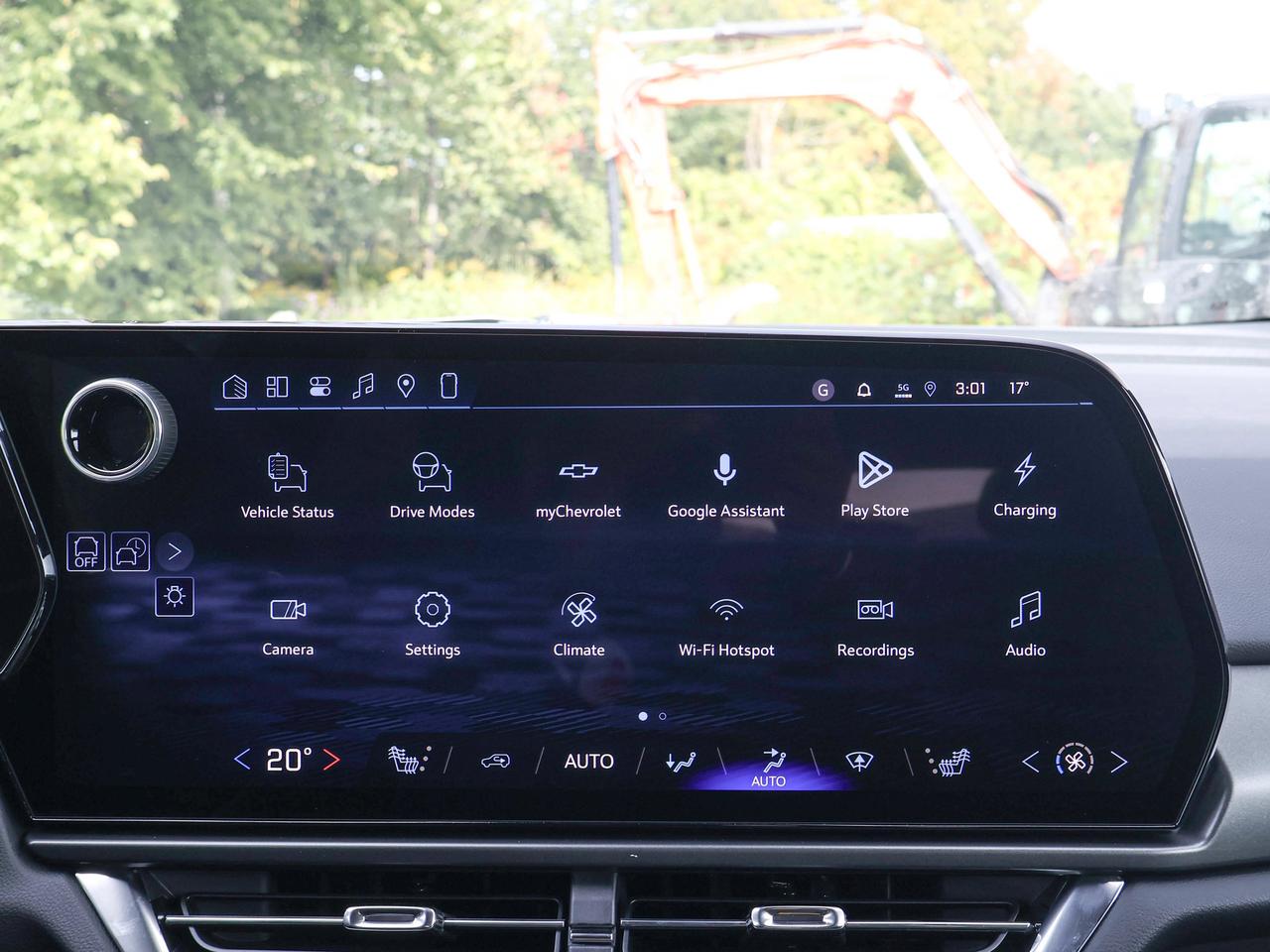 2027 Chevrolet Equinox EV LT1 w/PCY Photo