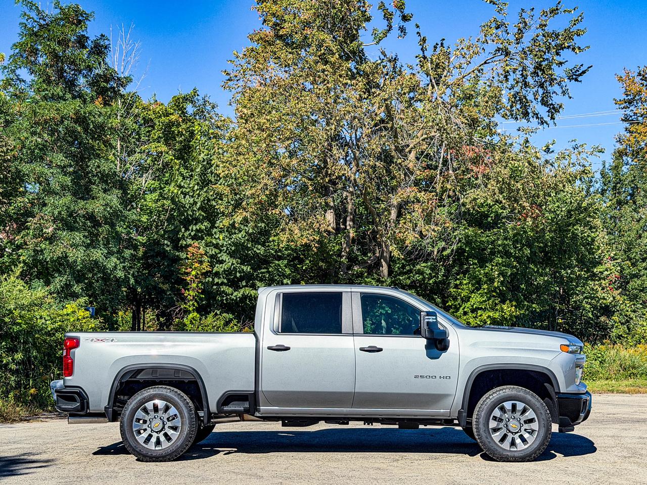 2026 Chevrolet SILVERADO 2500HD Custom Photo