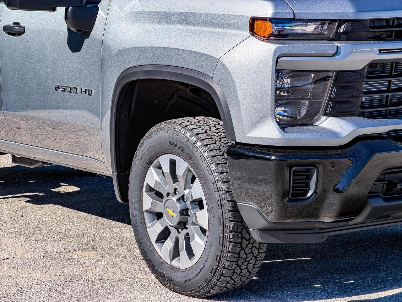 2026 Chevrolet SILVERADO 2500HD Custom Photo
