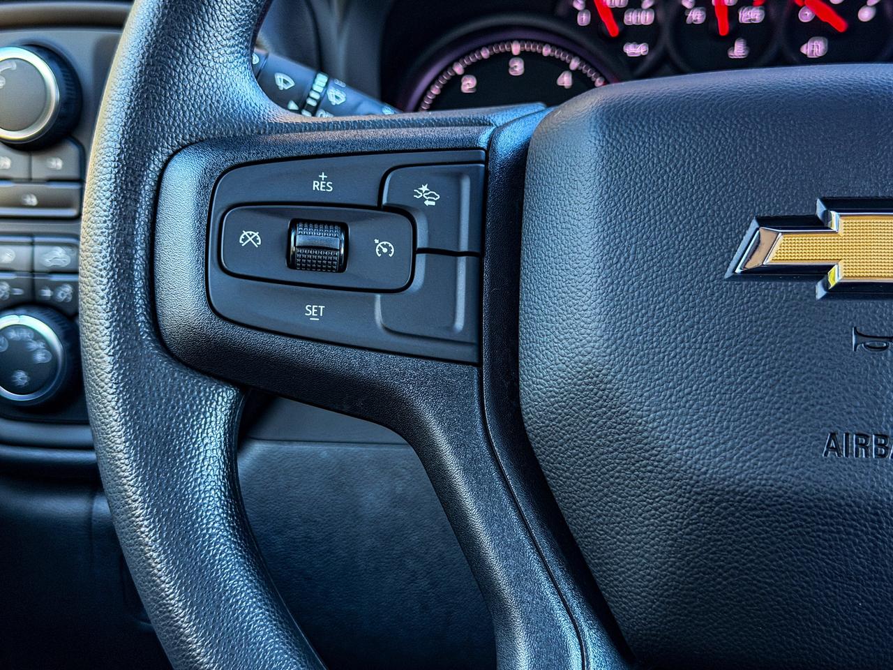 2026 Chevrolet SILVERADO 2500HD Custom Photo