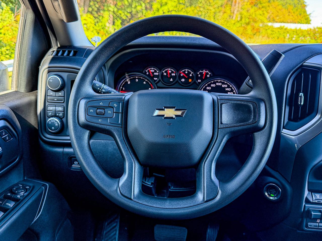 2026 Chevrolet SILVERADO 2500HD Custom Photo