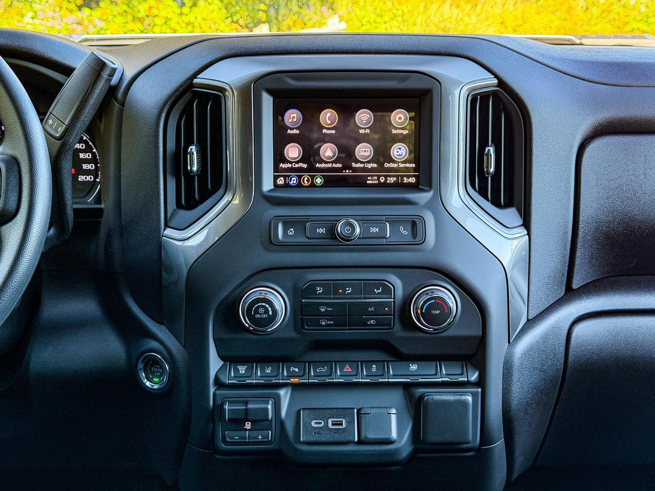 2026 Chevrolet SILVERADO 2500HD Custom Photo