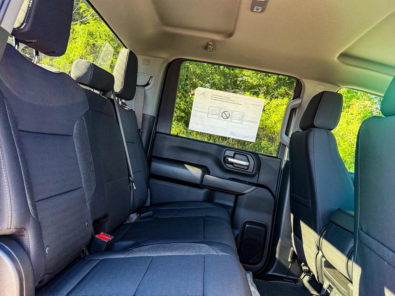 2026 Chevrolet SILVERADO 2500HD Custom Photo