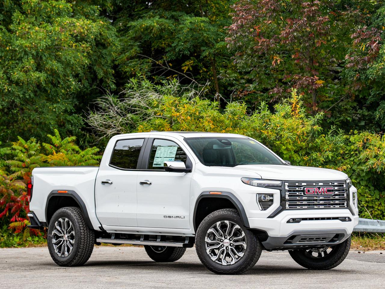 2026 GMC Canyon Denali Photo