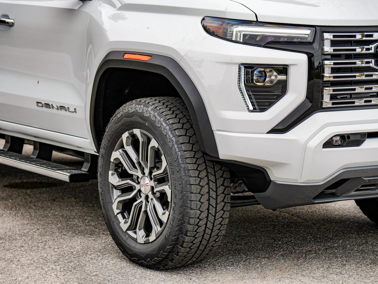 2026 GMC Canyon Denali Photo3