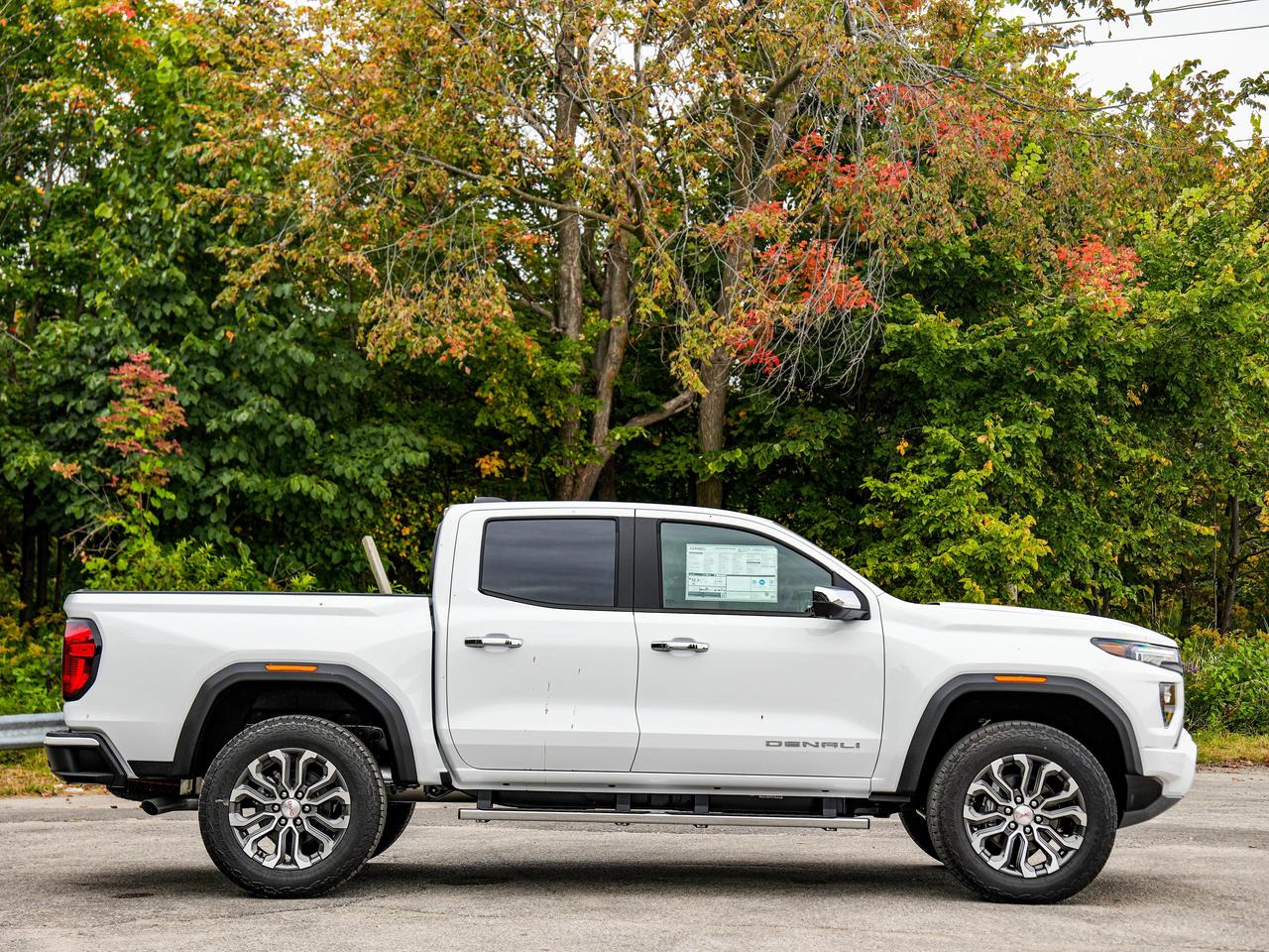 2026 GMC Canyon Denali Photo