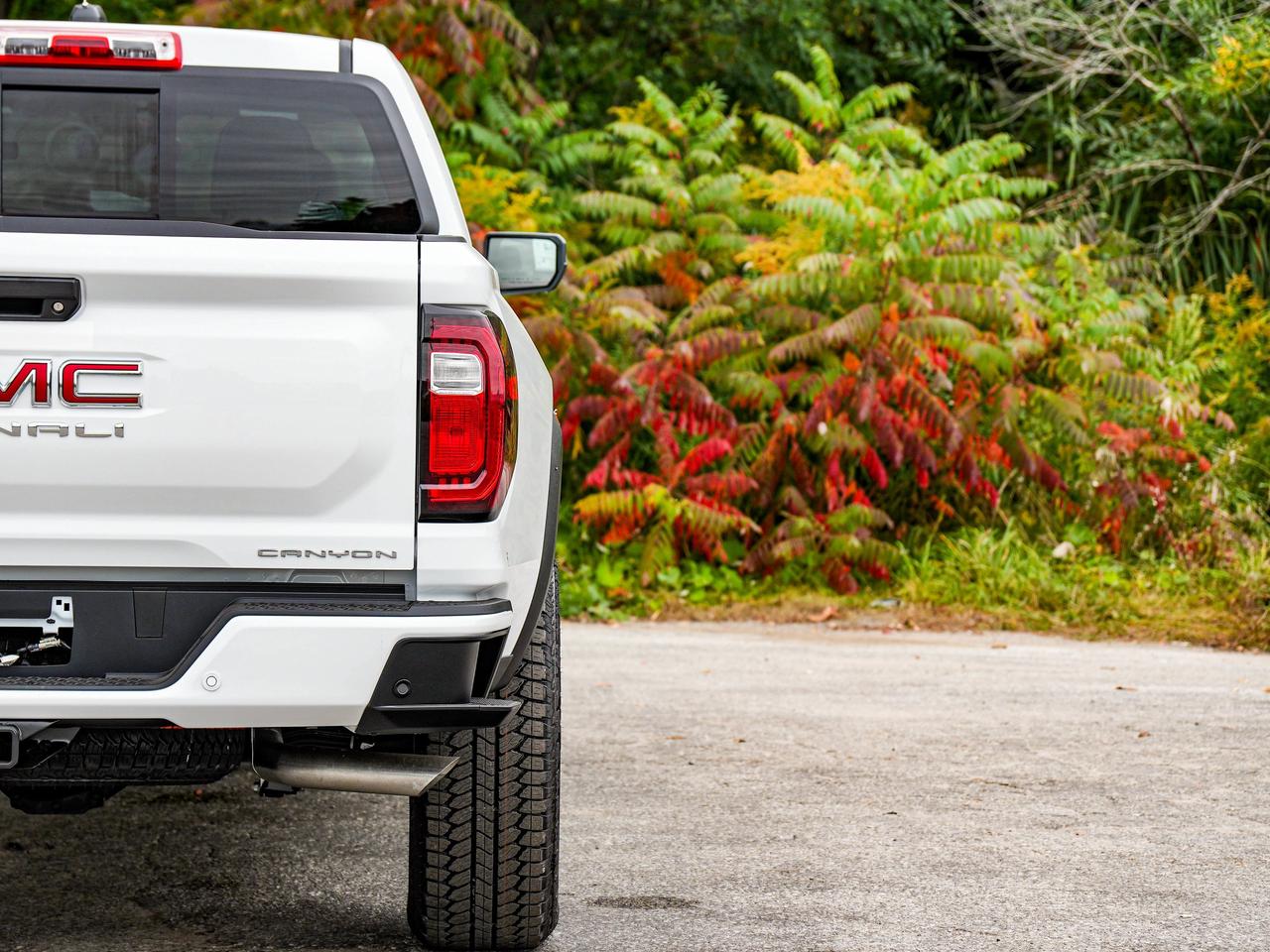 2026 GMC Canyon Denali Photo