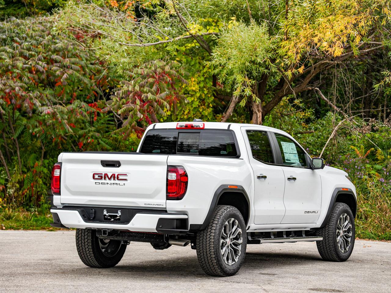 2026 GMC Canyon Denali Photo