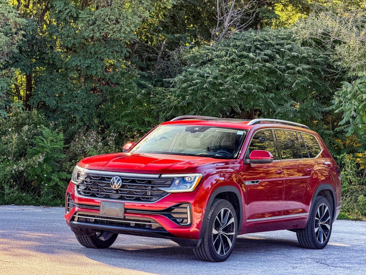 2024 Volkswagen Atlas EXECLINE Photo