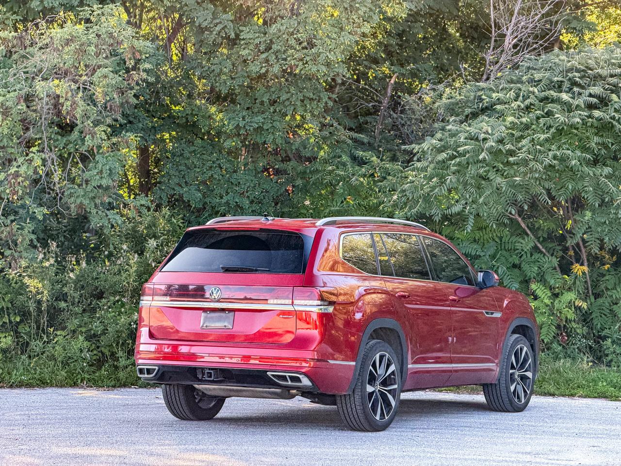 2024 Volkswagen Atlas EXECLINE Photo
